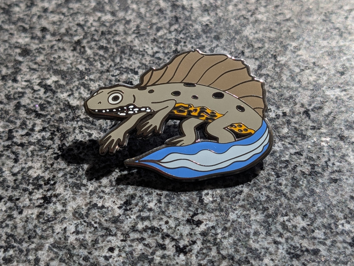 Danube crested newt enamel pin
